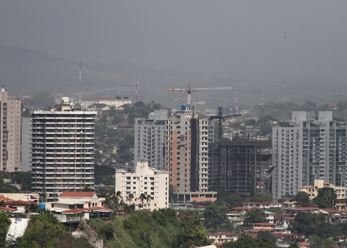 Panama City
Pealinnas käib kõva arendustegevus. 

Panama City, jaanuar 2014

UP
